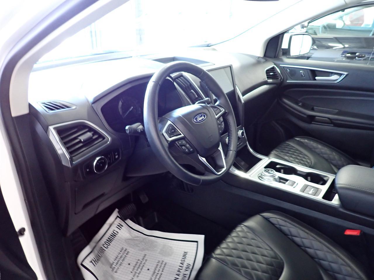 2024 Ford Edge Titanium AWD LEATHER SUNROOF Listowel ON