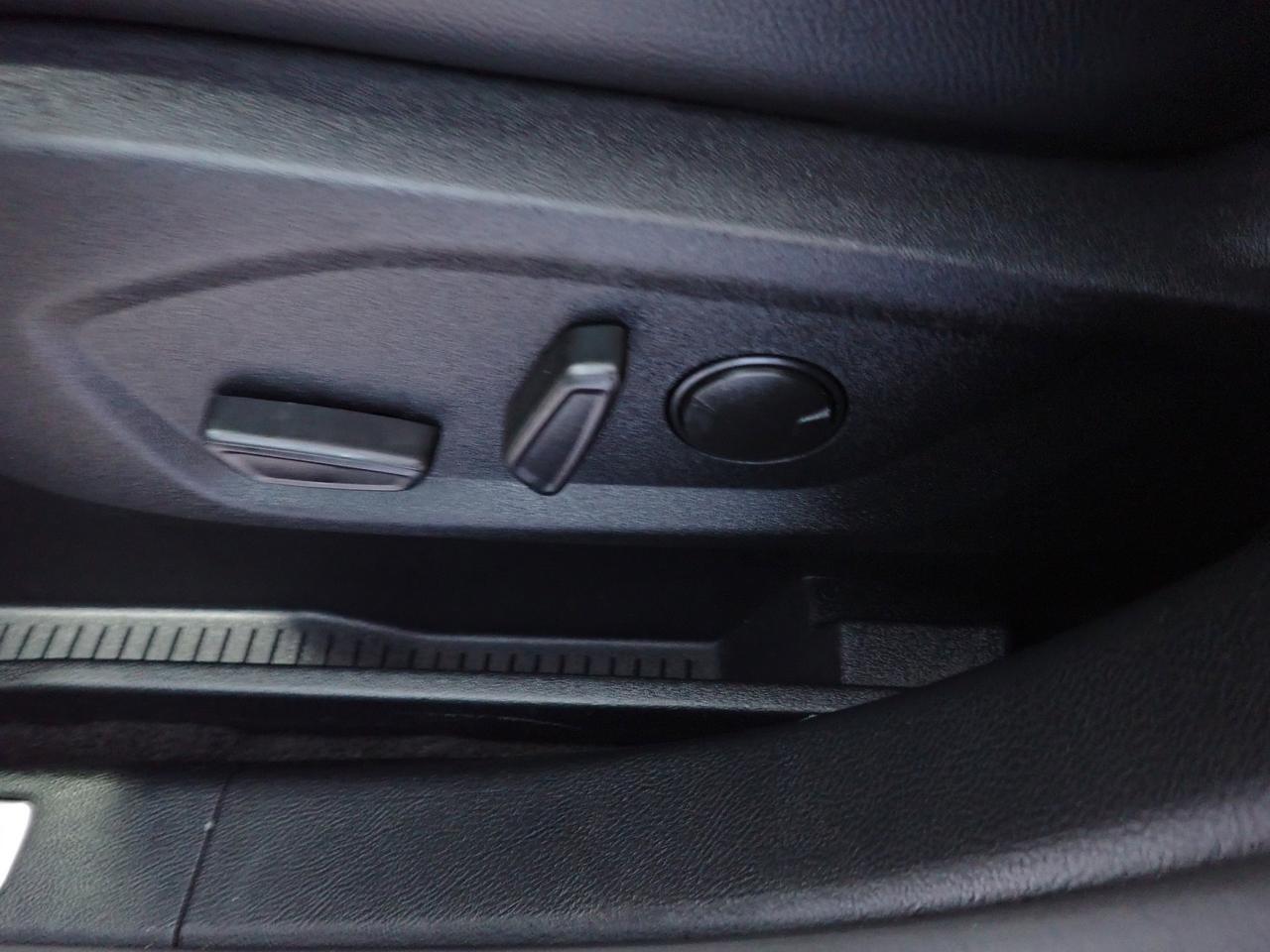 2024 Ford Edge Titanium AWD LEATHER SUNROOF Listowel ON