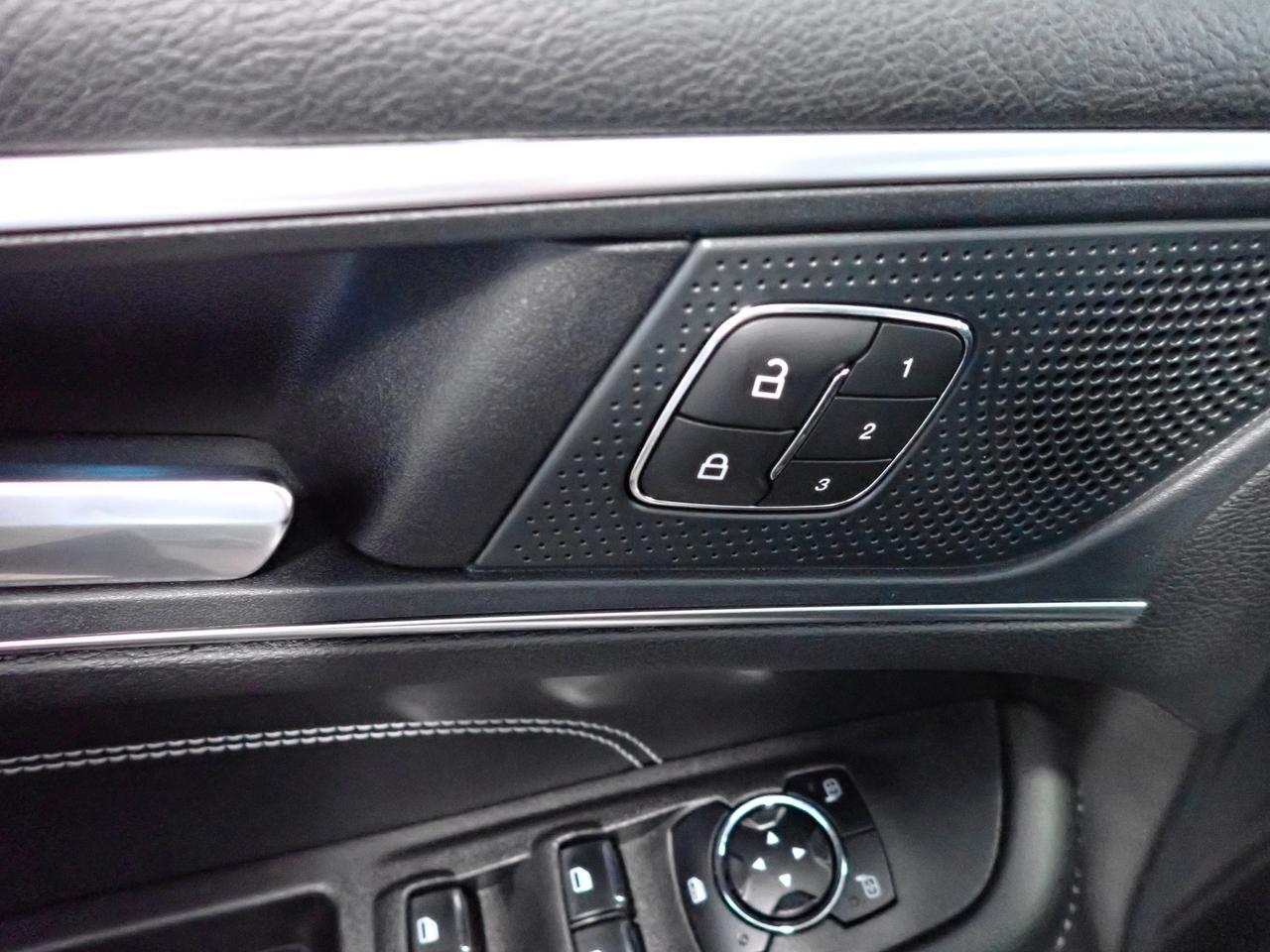 2024 Ford Edge Titanium AWD LEATHER SUNROOF Listowel ON