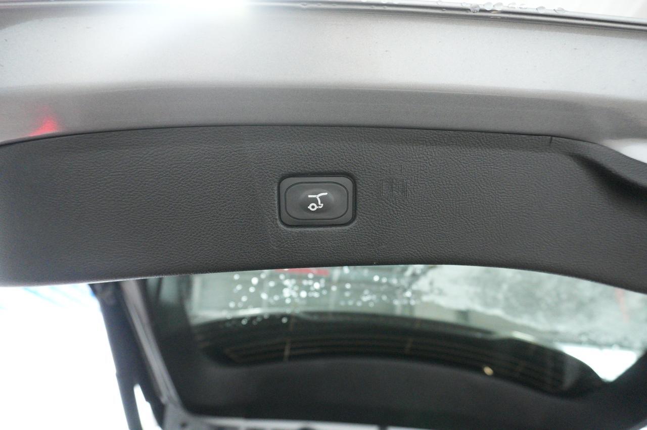 2024 Ford Edge Titanium AWD Listowel ON