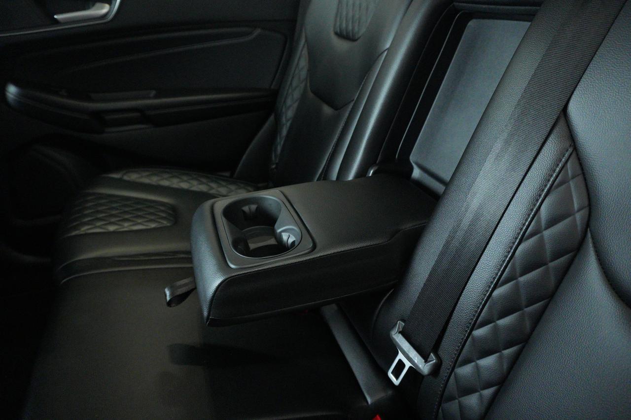 2024 Ford Edge Titanium AWD Listowel ON