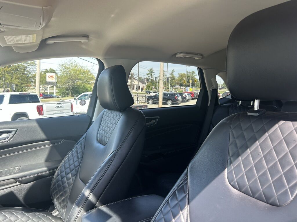 2024 Ford Edge Titanium Crestwood KY