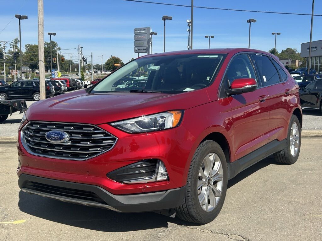 2024 Ford Edge Titanium Crestwood KY