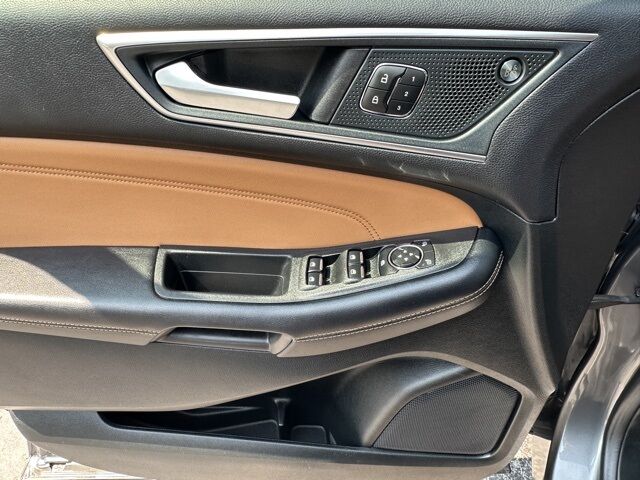 2024 Ford Edge Titanium Hoffman Estates IL