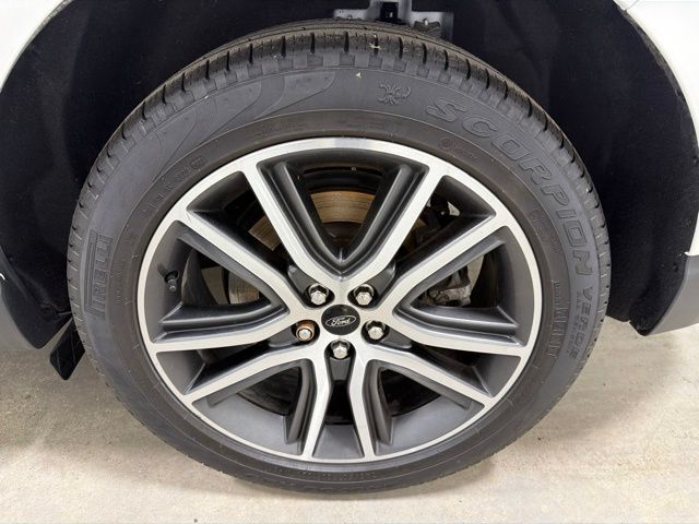 2024 Ford Edge Titanium Pine River MN