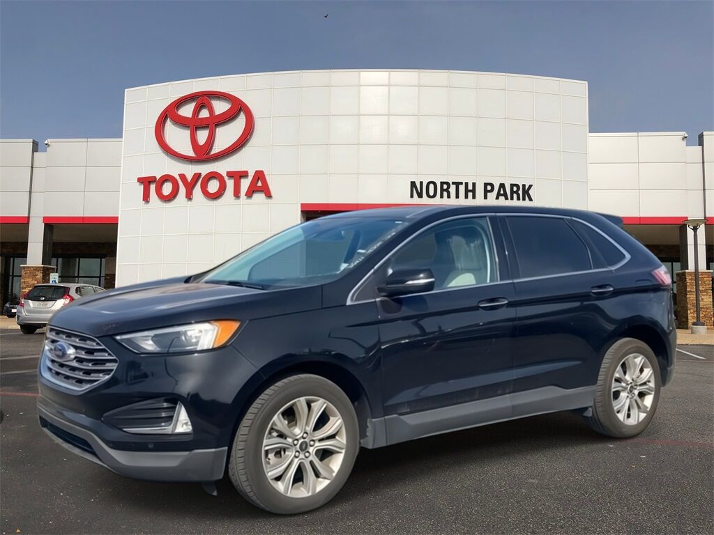 2024 Ford Edge Titanium