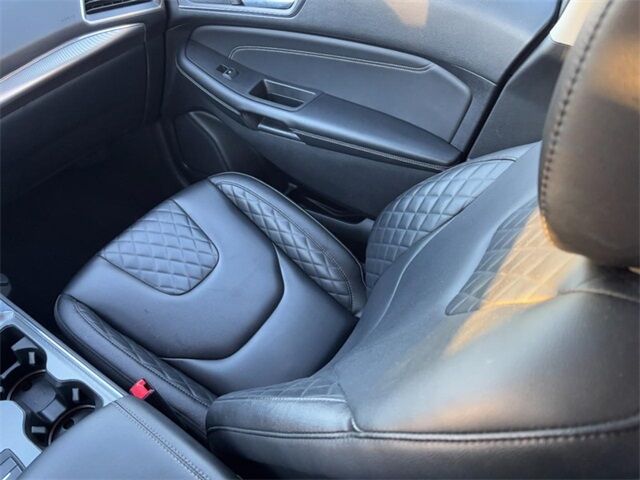 2024 Ford Edge Titanium Washington MO