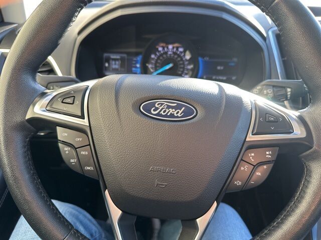 2024 Ford Edge Titanium Watertown SD