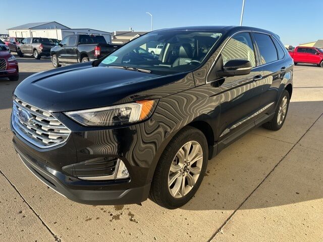 2024 Ford Edge Titanium Watertown SD