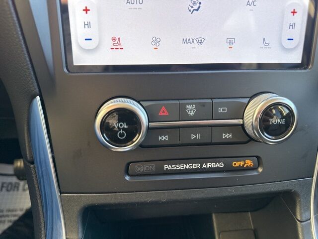 2024 Ford Edge Titanium Watertown SD