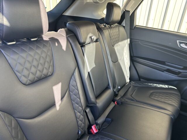 2024 Ford Edge Titanium Watertown SD