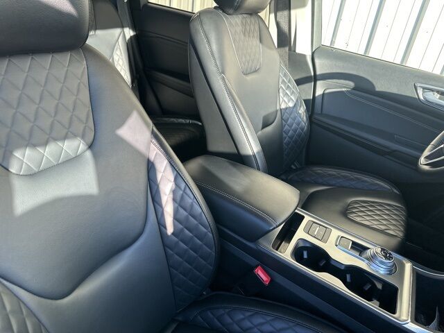 2024 Ford Edge Titanium Watertown SD