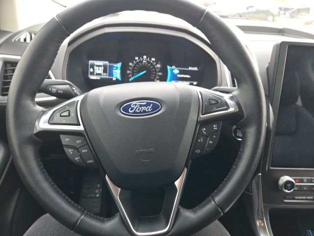 2024 Ford Edge Titanium West Burlington IA