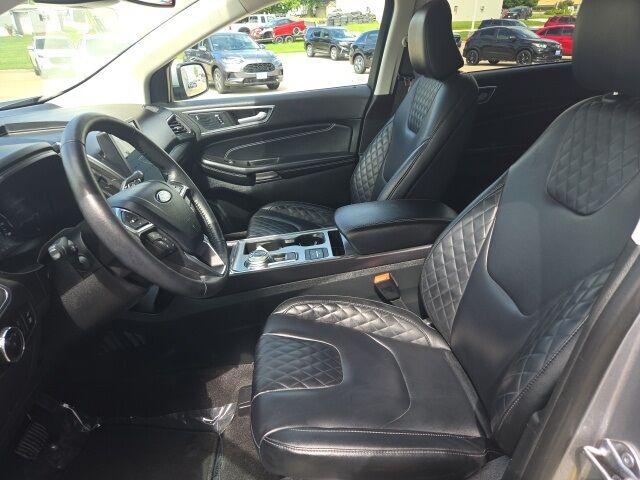 2024 Ford Edge Titanium West Burlington IA
