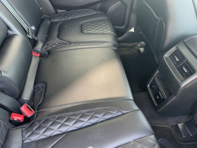 2024 Ford Edge Titanium West Burlington IA