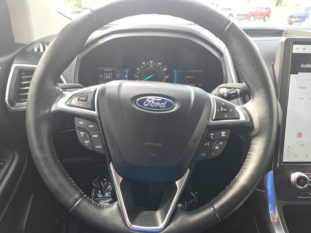 2024 Ford Edge Titanium West Burlington IA