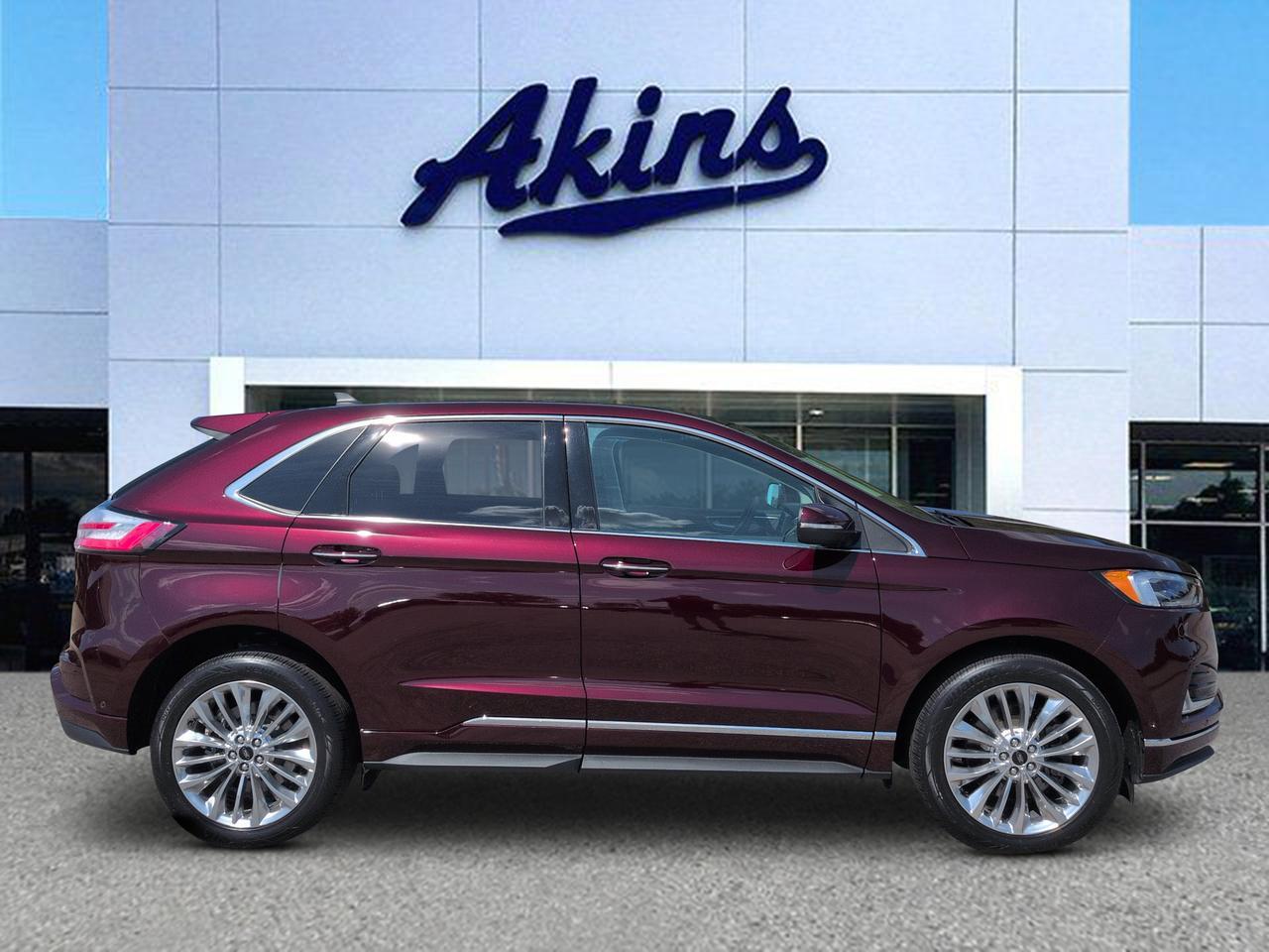 2024 Ford Edge Titanium