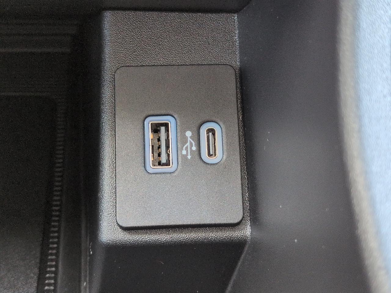 2024 Ford Edge Titanium Winder GA