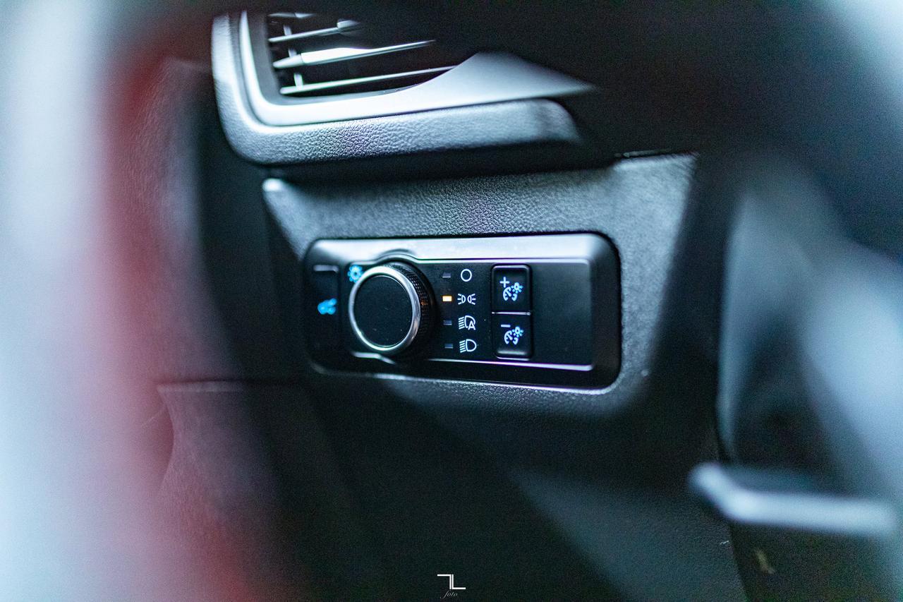 2024 Ford Escape AWD ST Line Leather Nav BCam Red Deer AB