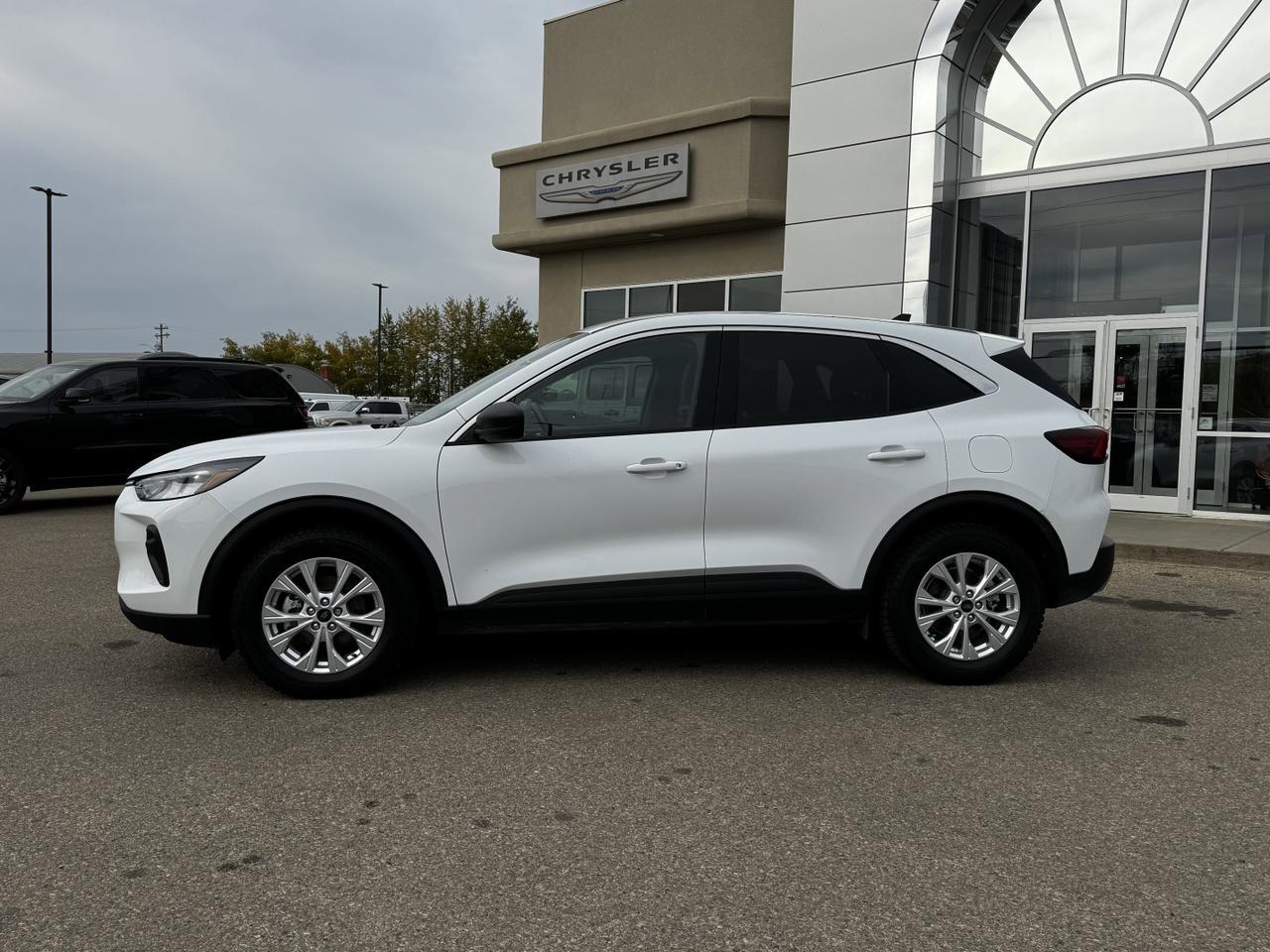 2024 Ford Escape Active AWD SUV | Low KMs | EcoBoost | SYNC4 Redwater AB