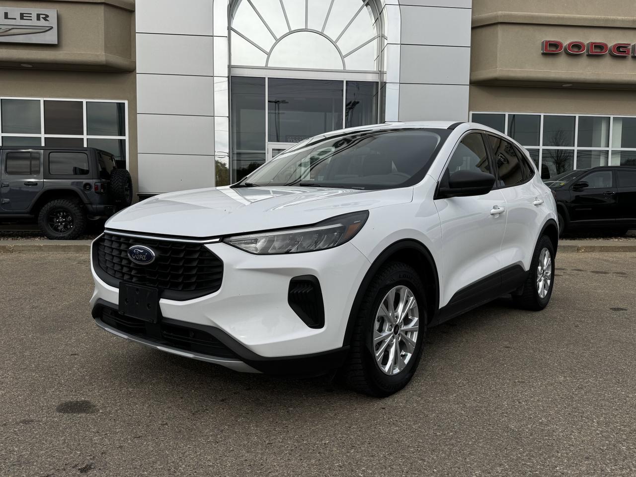 2024 Ford Escape Active AWD SUV | Low KMs | EcoBoost | SYNC4 Redwater AB
