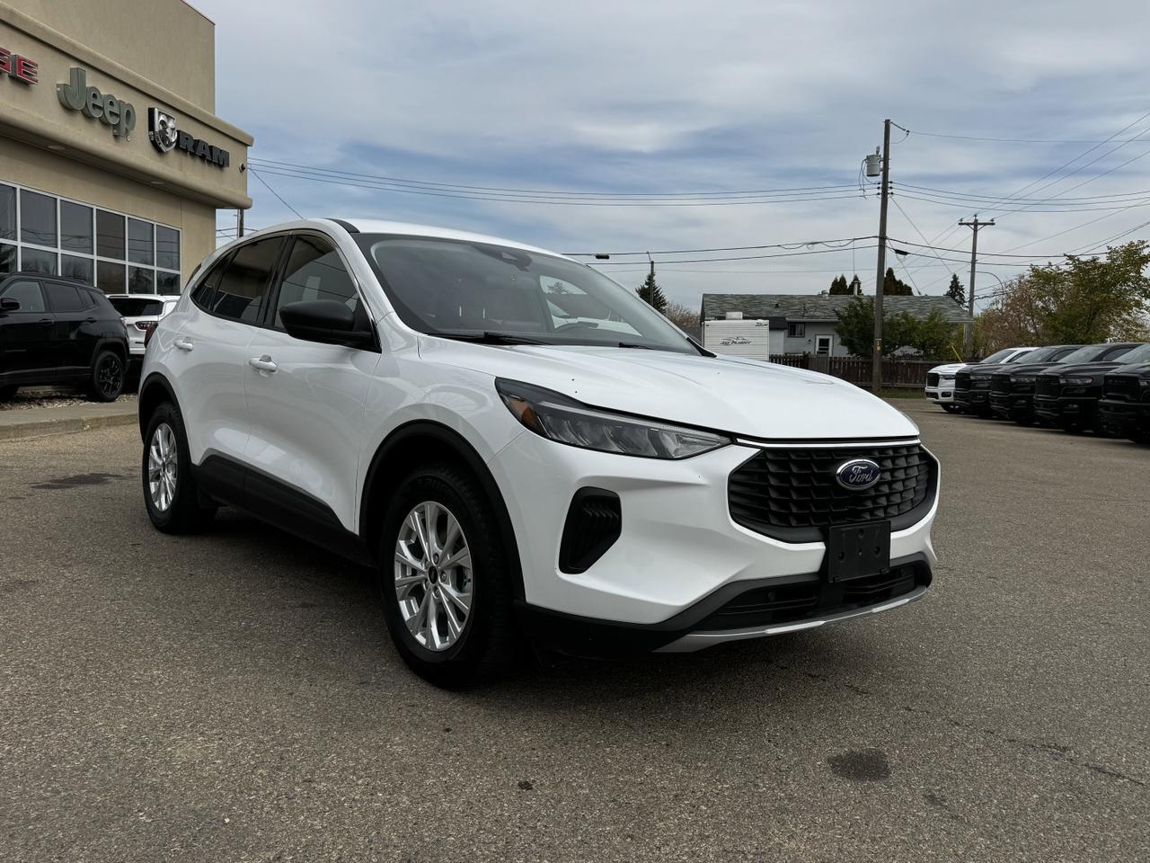 2024 Ford Escape Active AWD SUV | Low KMs | EcoBoost | SYNC4 Redwater AB