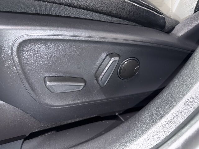 2024 Ford Escape Hybrid Platinum Pine River MN