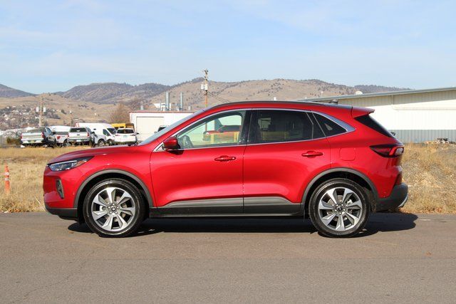 2024 Ford Escape Hybrid Platinum Klamath Falls OR
