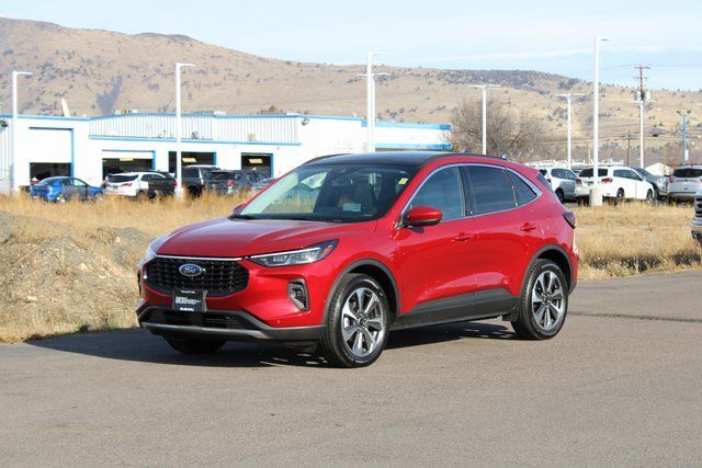 2024 Ford Escape Hybrid Platinum Klamath Falls OR