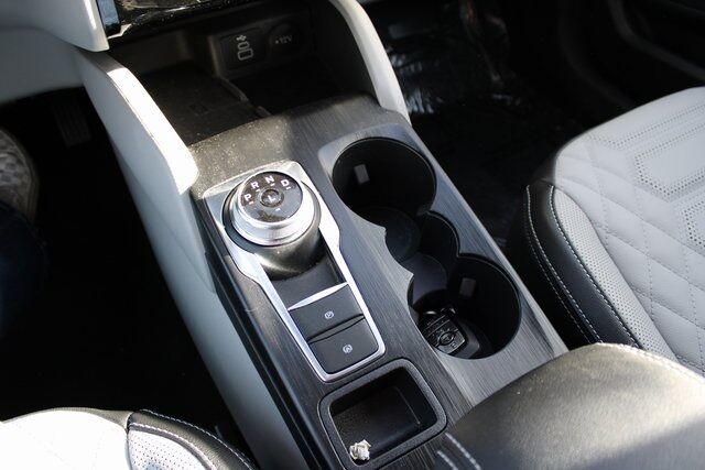 2024 Ford Escape Hybrid Platinum Klamath Falls OR