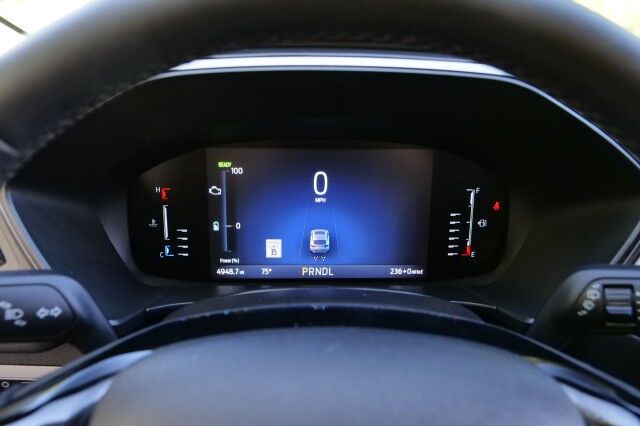 2024 Ford Escape PHEV / Hybrid / Heated Seats / Navigation! High Point NC