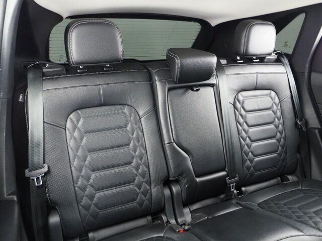 2024 Ford Escape PHEV Plug-In Hybrid *PREMIUM PKG, HEADS-UP DISPLAY, NAVIGATION, ADAPTIVE CRUISE, SAFETY ALERTS, 360 VIEW CAMERAS, PANORAMA MOONROOF, LEATHER, HEATED SEATS/STEERING, BANG & OLUFSEN, WIRELESS CHARGING Round Rock TX