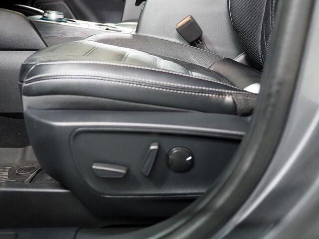 2024 Ford Escape PHEV Plug-In Hybrid *PREMIUM PKG, HEADS-UP DISPLAY, NAVIGATION, ADAPTIVE CRUISE, SAFETY ALERTS, 360 VIEW CAMERAS, PANORAMA MOONROOF, LEATHER, HEATED SEATS/STEERING, BANG & OLUFSEN, WIRELESS CHARGING Round Rock TX