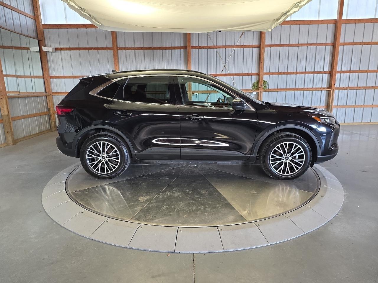 2024 Ford Escape PHEV Sand Lake NY