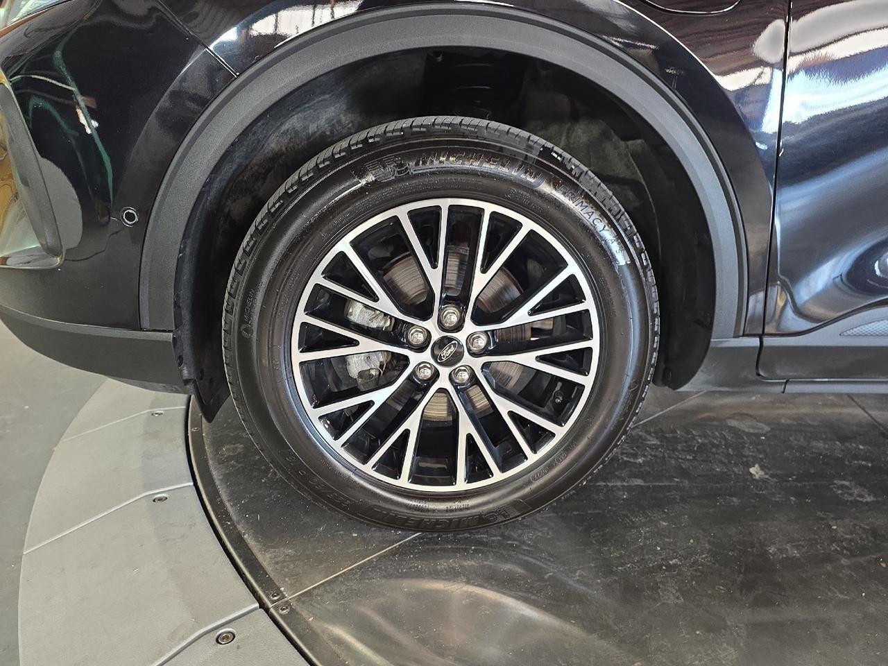 2024 Ford Escape PHEV Sand Lake NY