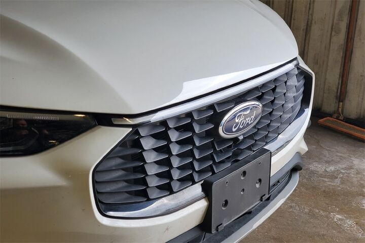 2024 Ford Escape Platinum  TX