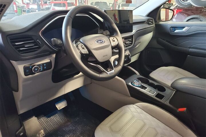 2024 Ford Escape Platinum  TX