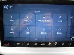 2024 Ford Escape Platinum AWD 5 Passenger Fond du Lac WI
