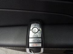 2024 Ford Escape Platinum AWD Fond du Lac WI