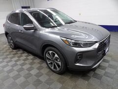 2024 Ford Escape Platinum AWD Fond du Lac WI