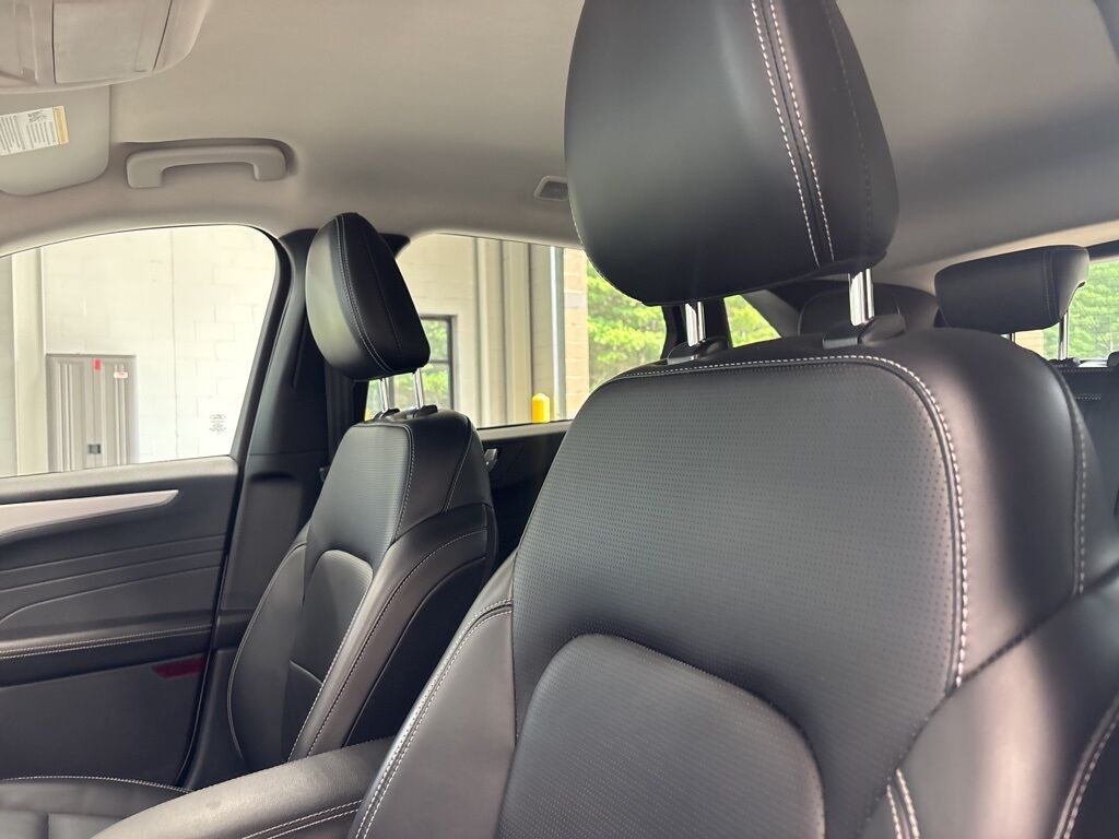 2024 Ford Escape Platinum AWD Minocqua WI