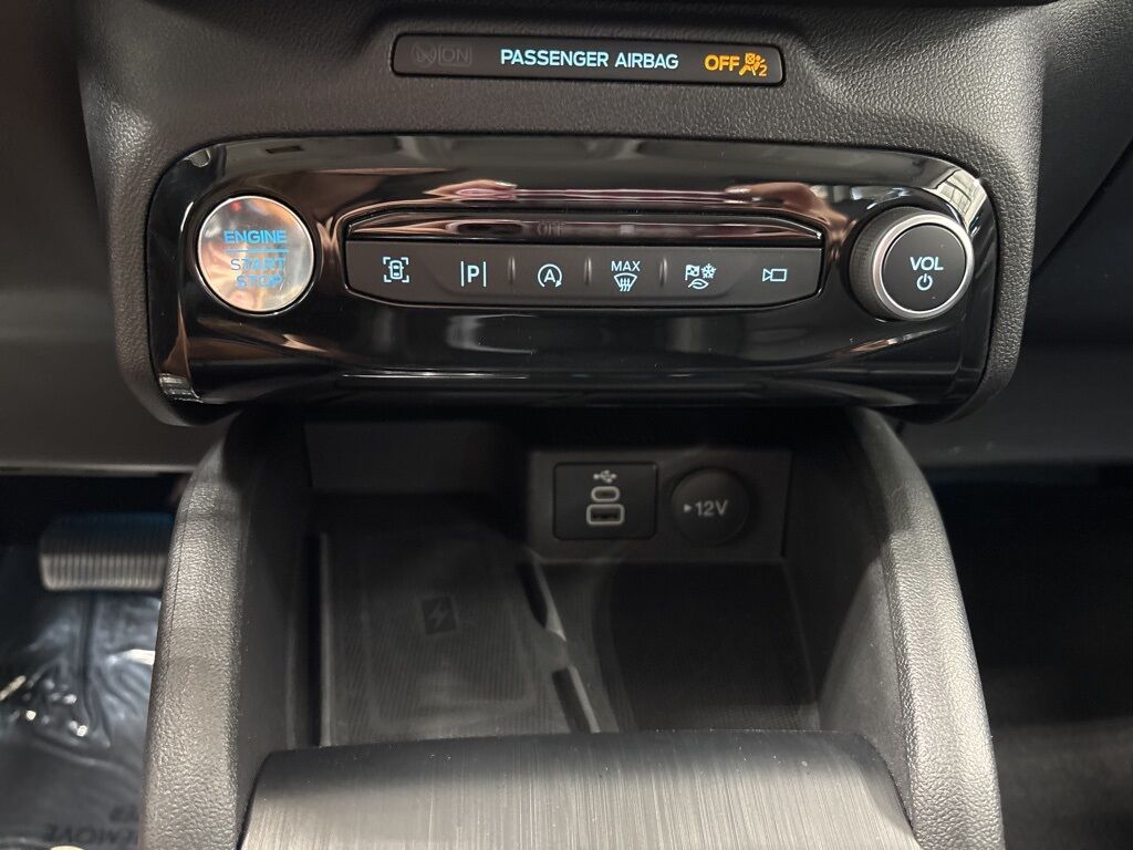 2024 Ford Escape Platinum AWD Minocqua WI