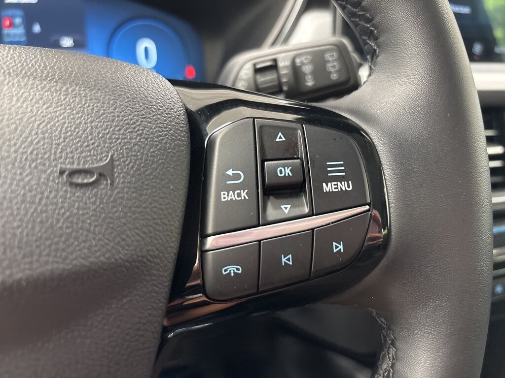 2024 Ford Escape Platinum AWD Minocqua WI