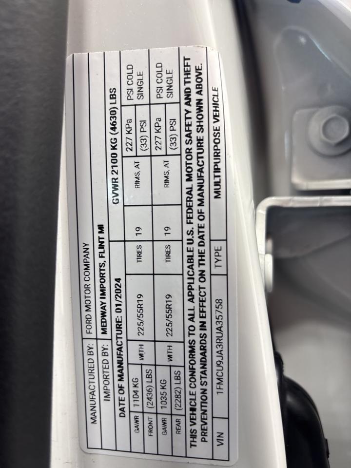 2024 Ford Escape Platinum AWD Minocqua WI