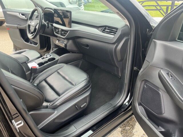 2024 Ford Escape Platinum Grande Prairie AB