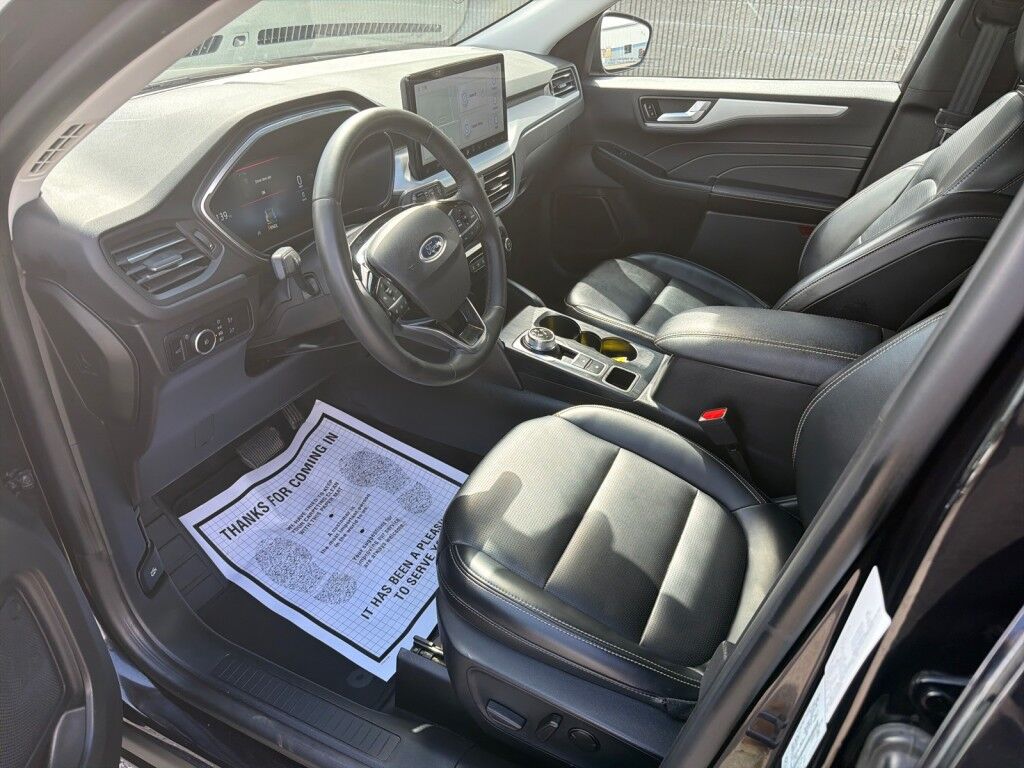 2024 Ford Escape Platinum Cooperstown NY