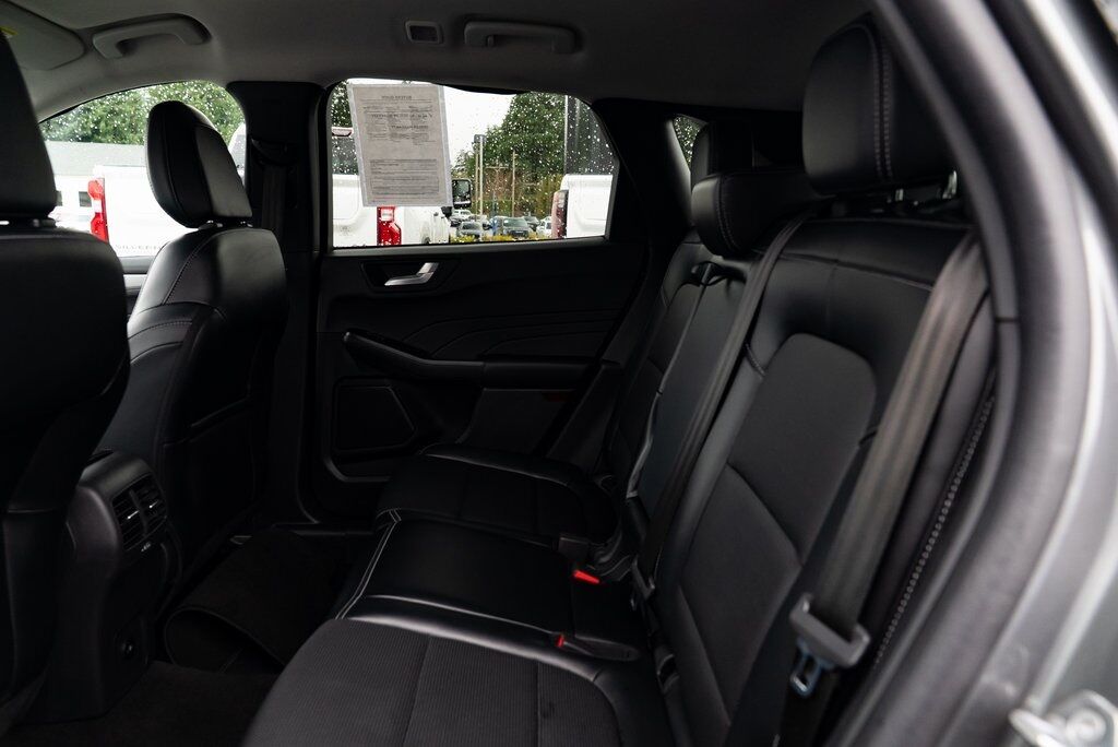 2024 Ford Escape Platinum Milwaukie OR