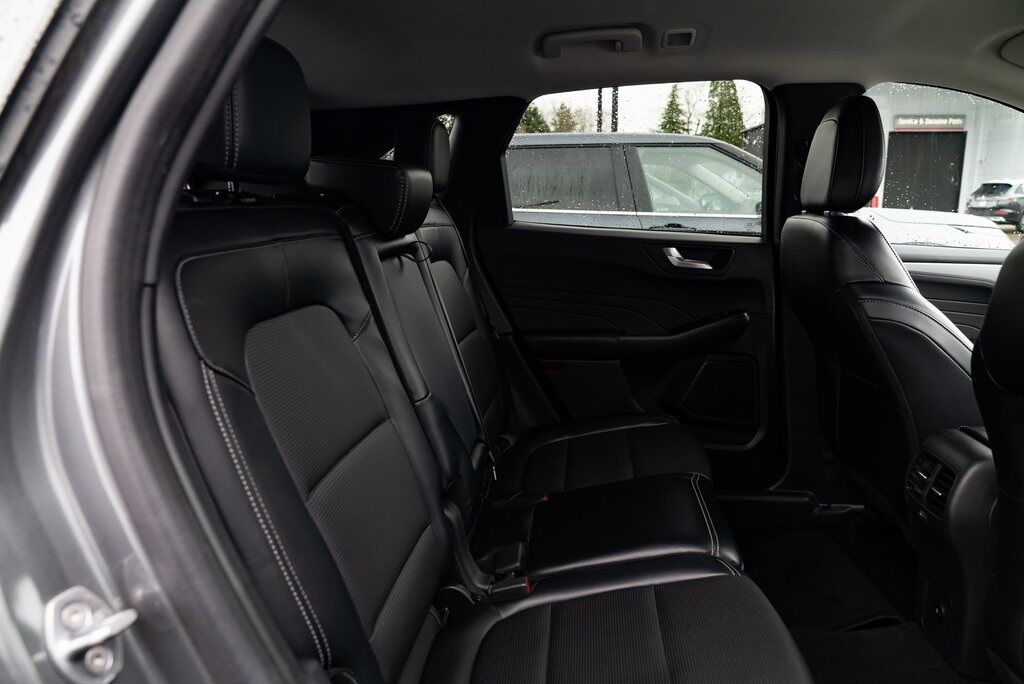 2024 Ford Escape Platinum Milwaukie OR