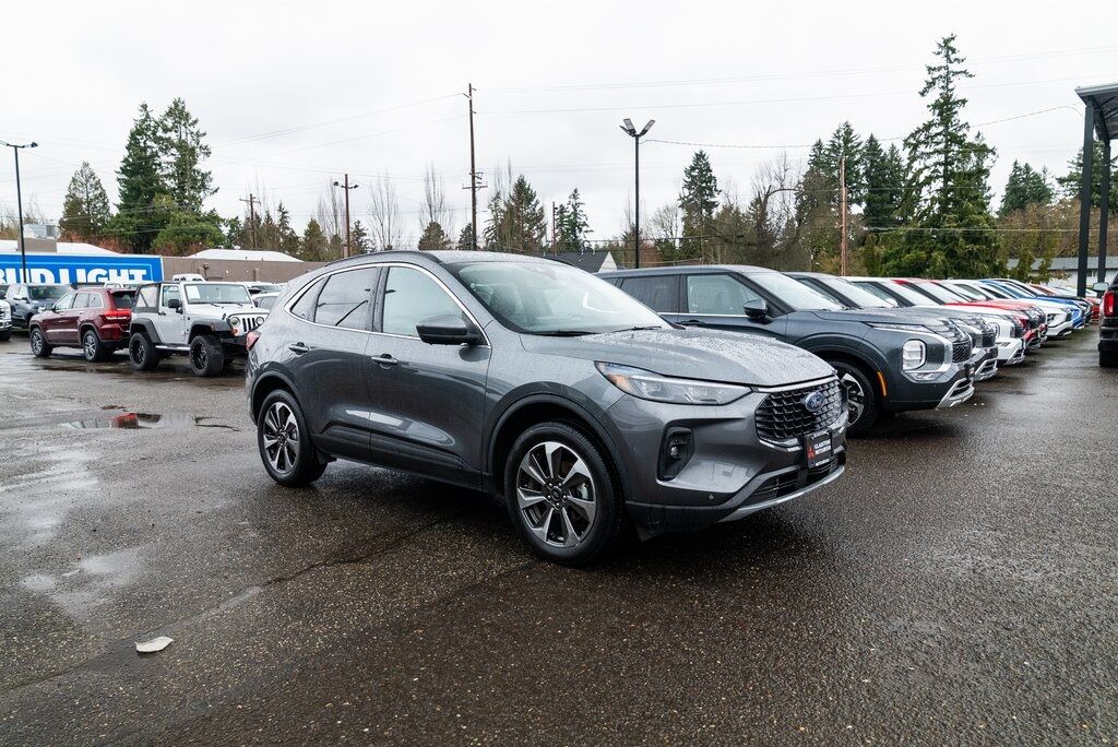 2024 Ford Escape Platinum Milwaukie OR