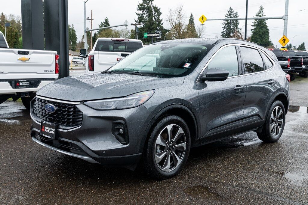 2024 Ford Escape Platinum Milwaukie OR